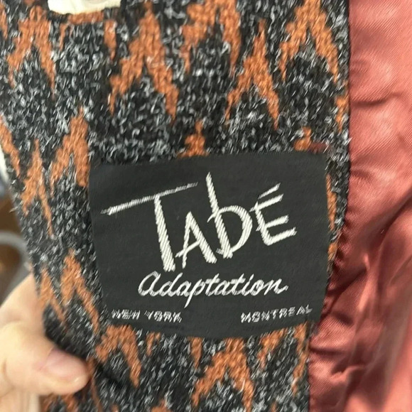 Vintage jacket - pristine condition- one of a kind - Picture 6 of 9